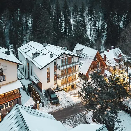 Bukowa Dolina, Sun & Snow *