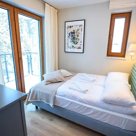 Bukowa Dolina, Sun & Snow