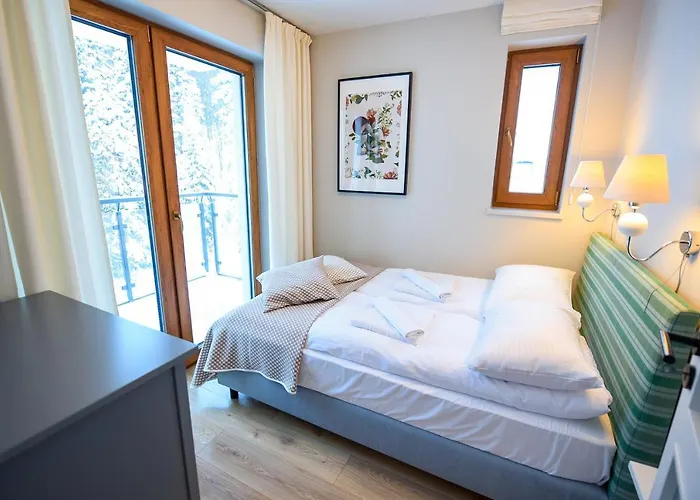 Bukowa Dolina, Sun & Snow