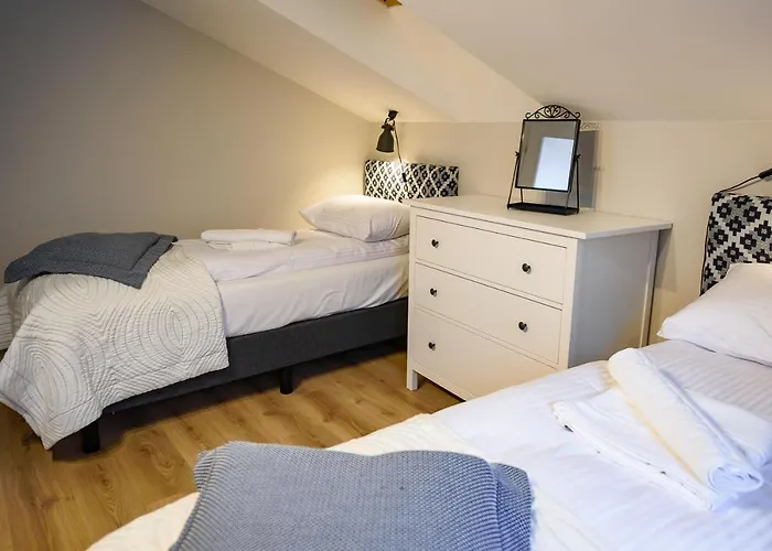 Bukowa Dolina, Sun & Snow *